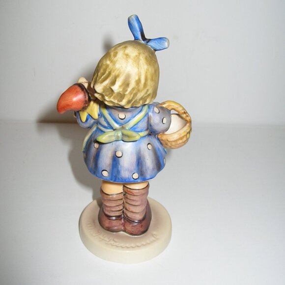 M I Hummel Figurine "WHAT NOW" HUM#422 TMK6 5.5"Tall  Ex Special Ed - Picture 4 of 6